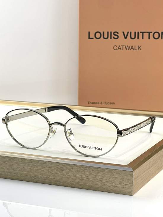 Picture of Louis Vuitton Sunglasses _SKUfw76512806fw